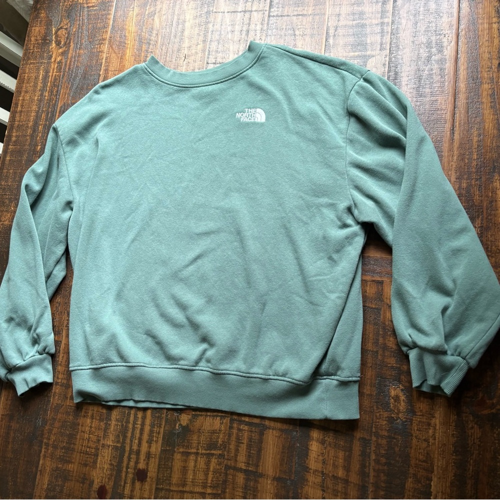 The North Face Evolution Women’s Crewneck Sweatshirt